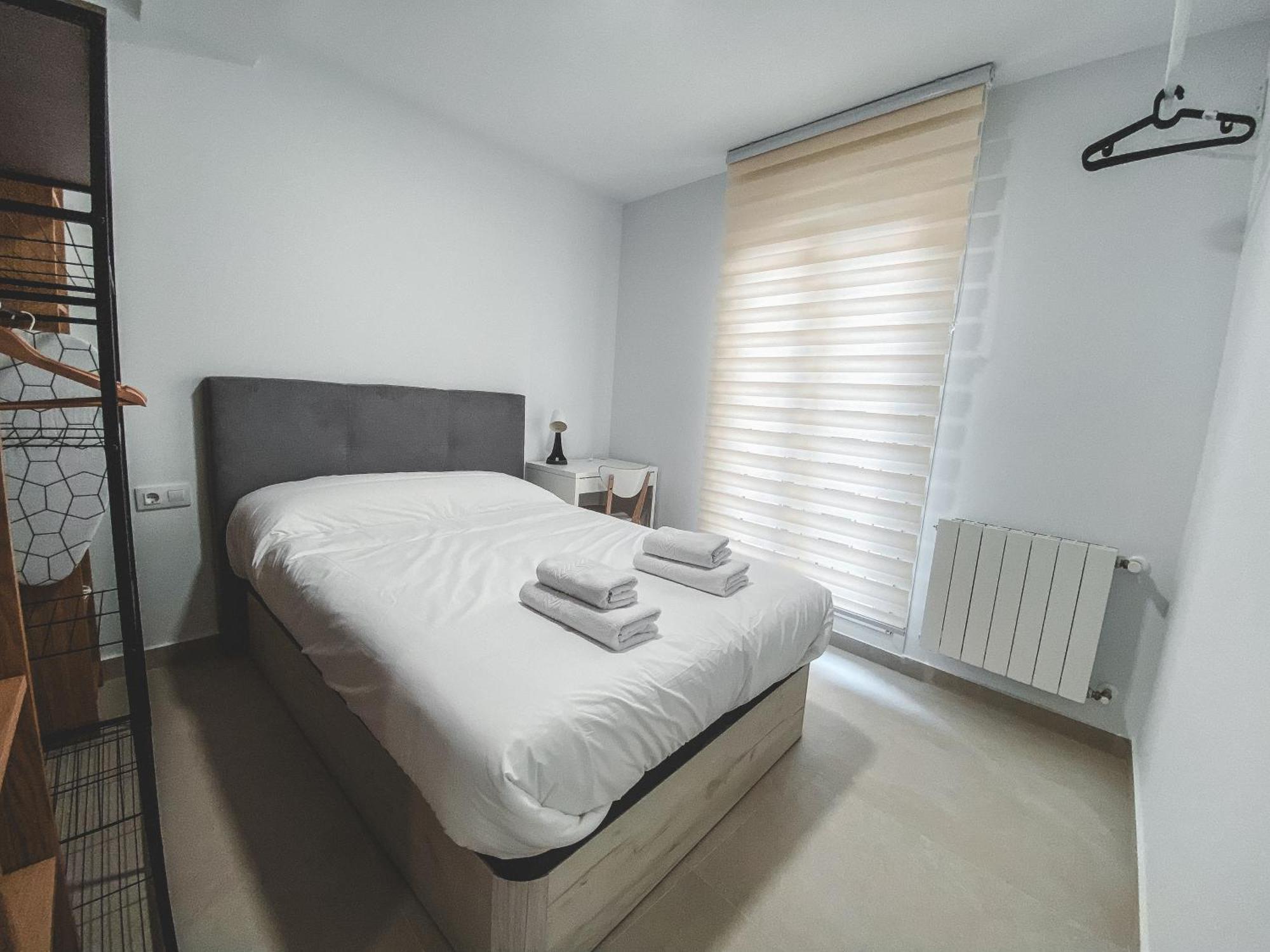 Casa San Juan - Habitaciones Privadas Logrono Luaran gambar